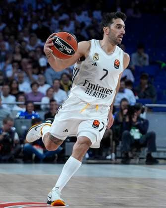 REAL MADRID v FENERBAHCE BEKO ISTANBUL. EUROLEAGUE 2025 2026. REGULAR SEASON. ROUND 8. Real Madrid s Facundo Campazzo during Euroleague Regular Season Round 8 match. October 30, 2025. (ALTERPHOTOS Acero) MadridSpain  Copyright: xAcerox