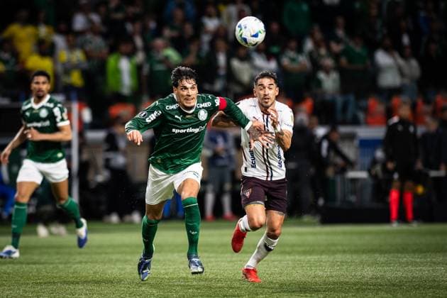 PALMEIRAS vs LDU QUITO - LIBERTADORES 2025 SAO PAULO, BRAZIL - OCT 30 - Gustavo Gomez of Palmeiras in action during the Match between Palmeiras versus LDU Quito valid for the semifinal of Copa Libertadores 2025, held at Allianz Parque today October 30. SAO PAULO SAO PAULO BRAZIL Copyright: xREBECAxSCHUMACKERx