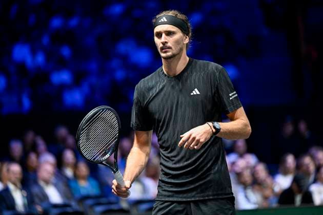 Rolex Paris Masters - Day 4 Alexander Sascha Zverev during the Rolex Paris Masters 1000 ATP, Tennis Herren tennis tournament at the La Defense Arena on October 30, 2025 in Paris, France. Photo by Victor Joly ABACAPRESS.COM Paris France  Copyright: xJolyxVictor ABACAx