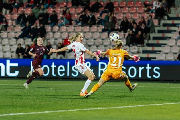 31.10.25, Frauen, Fussball, 1.BL, Saison 2025 2026, 1. FC Köln - 1.FC Nürnberg, 8. Spieltag Tor durch Pauline Bremer ( 11 - 1. FC Köln) zum 1:0, Schuss Köln Franz-Kremer-Stadion NRW Deutschland