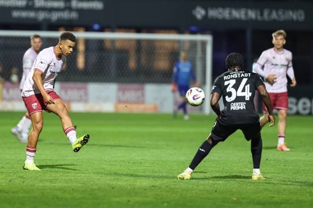 3. Liga; FC Viktoria Köln - FC Ingolstadt 04; Marcel Costly (22, FCI) Ronstadt Frank (34 VK) 3. Liga - FC Ingolstadt 04 Saison 2025 2026 FC Viktoria Köln