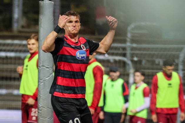 3. Liga: FC Viktoria Köln - FC Ingolstadt 04, 31.10.2025 Jubel über das Tor zum 1:1 durch David Otto (Viktoria Köln, 10); Köln, 31.10.2025, 13. Spieltag der 3. Fußball-Liga, FC Viktoria Köln - FC Ingolstadt 04 im Sportpark Hoehenberg in Köln. Die DFL-Bestimmungen verbieten die Verwendung von Fotografien als Bildsequenzen und oder Quasi-Videos. Copyright: xBEAUTIFULxSPORTS LeahxKohringx
