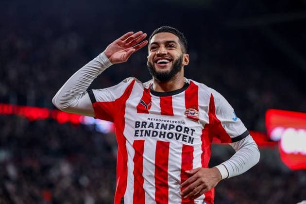 EINDHOVEN , 31-10-2025 , Philips Stadium , season 2025 2026 , Dutch football Eredivisie , match between PSV and Fortuna , picture shows goal celebration by PSV player Ismael Saibari PSV - Fortuna  x31782472x Copyright: