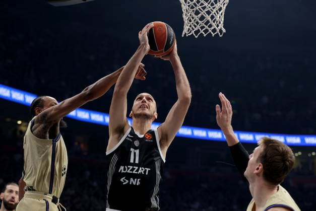Partizan v Barcelona, Euroleague, season 2025 2026, round 8 Belgrade, Serbia. 31th Oct, 2025. Partizan s Aleksej Pokusevski during Euroleague basketball match between Partizan and Barcelona on October 31. 2025. in Belgrade, Serbia. Belgrade Serbia Copyright: xPedjaxMilosavljevic STARSPORTx