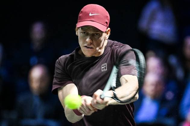 October 31, 2025, Nanterre, France, France: Jannik SINNER of Italy during the fifth day of the Rolex Paris Masters 1000 tennis tournament at Accor Arena on October 31, 2025 in Nanterre near Paris, France. Nanterre France - ZUMAm308 20251031_zsp_m308_030 Copyright: xMatthieuxMirvillex