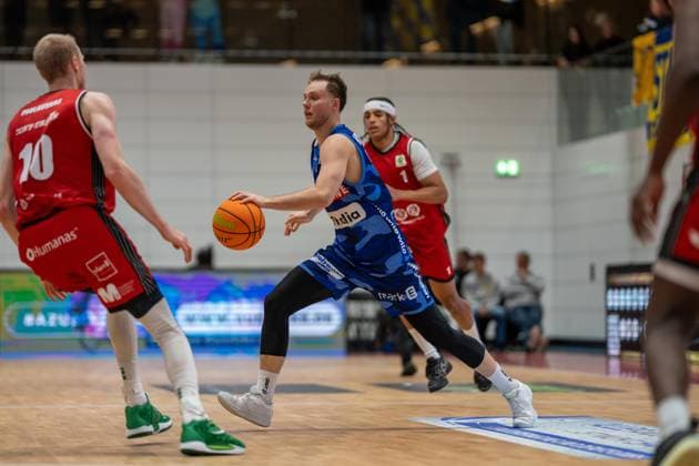 Deutschland: 2. Barmer Basketball Bundesliga Pro A 2025 26, 6. Spieltag - SBB Baskets Wolmirstedt vs Phoenix Hagen - Wolfgang Lakenmacher Halle (Magdeburg): Bjarne Kraushaar (Phoenix Hagen, 4) Copyright: xTomxLauruschkatx