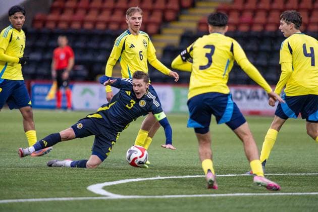 Scotland v Sweden U17, U 17 European Championships 31 10 2025. Group 3 Oliver Goodbrand of Scotland national team, Nationalteam goes down following the challenge from Oliver Mansson of Sweden during the UEFA U17 s Euro Championship. Scotland vs Sweden, Albert Bartlett Stadium, Airdrie, Scotland Airdrie Albert Bartlett Stadium North Lanarkshire Scotland Editorial use only , Copyright: xColinxPoultneyx PSI-23146-0038