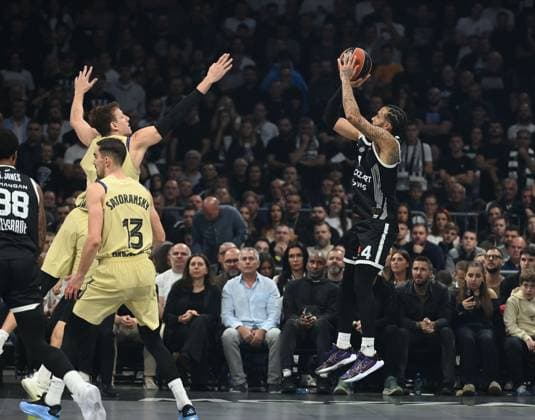 PARTIZAN vs FC Barcelona, Barca DUANE WASHINGTON Dvejn Vasington basketball Partizan vs FC Barcelona EuroleagueBeogradska arena, Belgrade 31.10.2025. godine Foto: Belgrade Stark Belgrade arena Serbia Copyright: xNebojsaxParausicx xMNxPressx