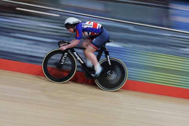2025 London 3 Day Picture by Alex Whitehead SWpix.com - 31 10 2025 - Track cycling, Rad, Radsport, Bahnrad, Bahn - 2025 London 3 Day - Lee Valley VeloPark, London, England - Sprint Qualification - Emma Finucane of Great Britain London Cycling England Copyright: x xSWpix.comx(t axPhotographyxHubxLtd)xAlexxWhitehead SWpix.comx SWP-3152-0037