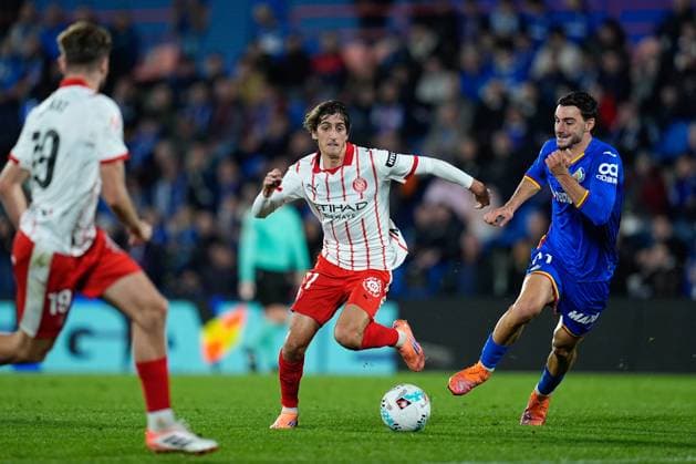 October 31, 2025, Getafe, Madrid, Spain: Bryan Gil of Girona FC in action during the Spanish League, LaLiga EA Sports, football match played between Getafe CF and Girona FC at Coliseum de Getafe stadium on October 31, 2025, in Getafe, Spain. Getafe Spain - ZUMAa181 20251031_zaa_a181_177 Copyright: xDennisxAgyemanx