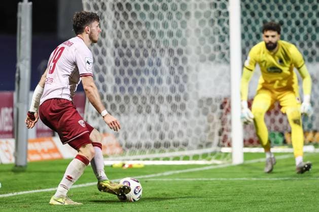3. Liga; FC Viktoria Köln - FC Ingolstadt 04; Linus Rosenlöcher (19, FCI) Torchance verpasst Torwart Dudu (1 VK) 3. Liga - FC Ingolstadt 04 Saison 2025 2026 FC Viktoria Köln