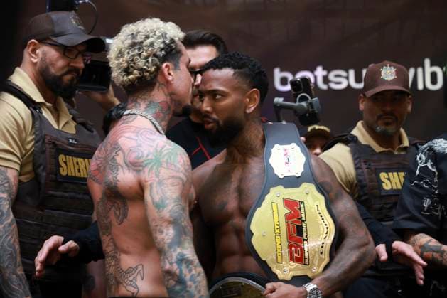 Official face-off of the athletes at the Fight Music Show in Sao Paulo. Sao Paulo (SP), 10 31 2025 - Face-off Fight Music Show - Athletes Nego do Borel and Romulo, during the weigh-in and official face-off of the athletes for the Fight Music Show, the largest influencer fighting event in Latin America, the event takes place at the Municipal Market in the central region of the city of Sao Paulo, this Friday, October 31, 2025. (Foto: Leco Viana Thenews2 imago images) SPO  Copyright: xLecoxVianax