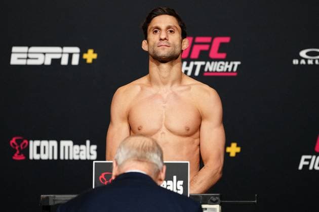 UFC Fight Night - Garcia vs Onama: Official Weigh-In LAS VEGAS, NV - OCT 31: Allan Nascimento steps on the scale for the official weigh-ins at UFC Apex for UFC Fight Night - Garcia vs Onama on October 31, 2025 in Las Vegas, NV, United States. (Photo by Louis Grasse PxImages) Las Vegas, NV LAS VEGAS, NV United States  Copyright: xPXxImages ABACAx