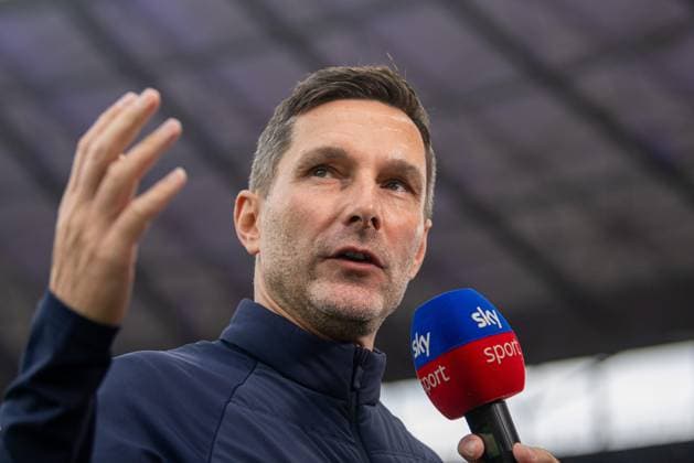 Fussball, Herren, Saison 2025 2026, 2. Bundesliga (11. Spieltag), Hertha BSC - Dynamo Dresden, Trainer Stefan Leitl (Hertha BSC) bei Sky im Interview, 01.11. 2025,