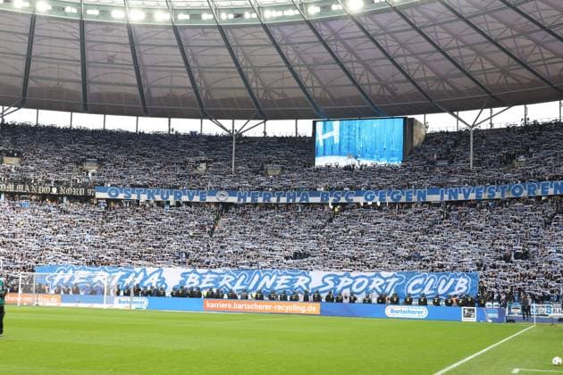 DEU, DFL, 2. FBL, Hertha BSC vs. Dynamo Dresden, 01.11.2025, Berliner Olympiastadion, Berlin, DEU, DFL, 2. FBL, Hertha BSC vs. Dynamo Dresden, im Bild Hertha-BSC Fankurve DFL - regulations prohibit any use of Photographs as image sequences and or quasi-video