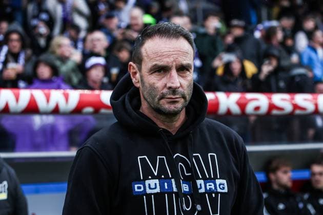 Fussball, 3.Liga Saison 2025 2026 13. Spieltag VfL Osnabrück - MSV Duisburg 01.11.2025, Bremer Brücke Dietmar Hirsch (Cheftrainer, MSV Duisburg) Osnabrück Bremer Brücke Niedersachsen Deutschland