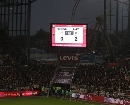 Fussball, 1.BL, Saison 2025 2026, Herren, FC St.Pauli gegen Borussia Moenchengladbach, Millerntor Stadion DFL REGULATIONS PROHIBIT ANY USE OF PHOTOGRAPHS AS IMAGE SEQUENCES AND OR QUASI-VIDEO.
