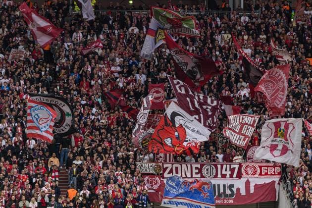GER, Bundesliga, RB Leipzig - VfB Stuttgart 01.11.2025, Red Bull Arena, Leipzig, GER, Bundesliga, RB Leipzig - VfB Stuttgart Fans von RB Leipzig Â