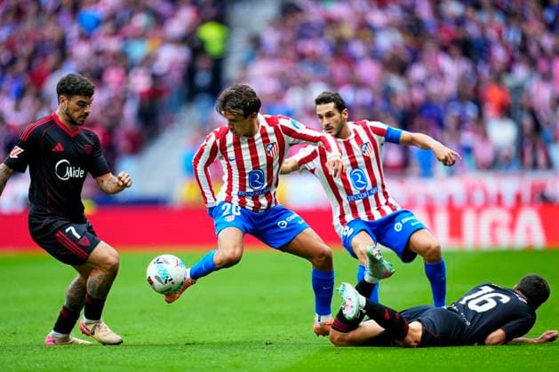 ESP: Atletico de Madrid-Sevilla FC . La Liga EA Sports. Date 11 Giuliano Simeone of Atletico de Madrid during the La Liga EA Sports match between Atletico de Madrid and Sevilla FC played at Riyadh Metropolitano Stadium on November 01, 2025 in Madrid, Spain. kpng Copyright: xCesarxCebollax xPRESSINx PS_251101_ATM_SEV_008