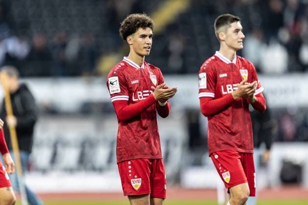 Fussball, Saison 2025 2026, 3. Liga, Donaustadion Ulm, 13. Spieltag, SSV Ulm 1846 Fußball - VfB Stuttgart II, 01.11.2025 01.11.2025, Fussball, Saison 2025 2026, 3. Liga, Donaustadion Ulm, 13. Spieltag, SSV Ulm 1846 Fußball - VfB Stuttgart II, Freisteller Einzelbild 31 Noah Darwich (VfB Stuttgart II) Foto: Lucca Fundel Ulm Donaustadion Baden-Württemberg Deutschland