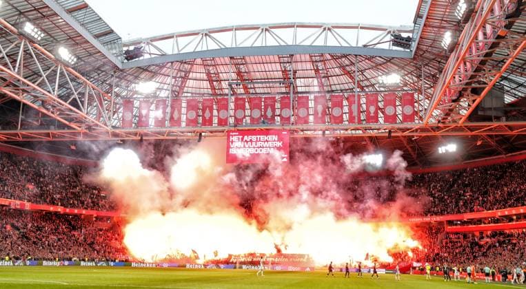 AMSTERDAM , 01-11-2025 , JohanCruyff Arena , season 2025 2026 , Dutch Eredivisie football , match between Ajax and sc Heerenveen , picture shows fireworks for fan Paddy who passed this week. Ajax - Heerenveen  x31795393x Copyright: