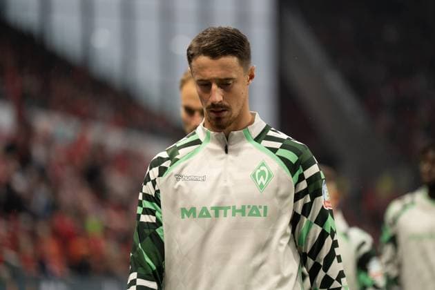 01.11.2025, xhfmx, Fussball 1.Bundesliga, FSV Mainz 05 - Werder Bremen Marco Friedl (SV Werder Bremen) (DFL DFB REGULATIONS PROHIBIT ANY USE OF PHOTOGRAPHS as IMAGE SEQUENCES and or QUASI-VIDEO) Mainz