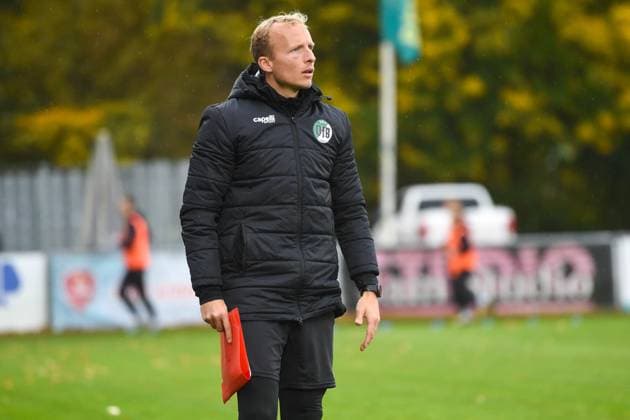 Fußball I Herren I Saison 2025-2026 I Regionalliga Nord I 17. Spieltag I SC Weiche Flensburg 08 - VfB Lübeck I 01.11.2025 Lukas Oden (Torwarttrainer, VfB Lübeck) Copyright: xLobeca JanxKirschnerx