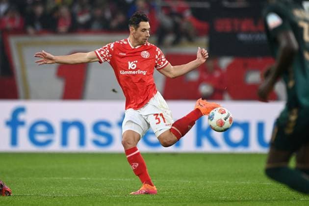 Dominik KOHR (MZ) Aktion, Einzelaktion, 1.FSV Mainz 05 (MZ) - SV Werder Bremen (HB) 1-1 Fussball 1. Bundesliga Saison 2025 2026, 9.Spieltag, Spieltag9, matchday9, am 01.11.2025, MEWA Arena Mainz. DFL regulations prohibit any use of photographs as image sequences and or quasi-video Â