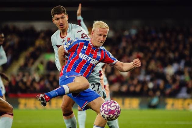 Will Hughes (19 Crystal Palace) in action during the Premier League game between Crystal Palace and Brentford at Selhurst Park in London, England. Copyright: xLiamxAsman SPPx Sportspressphoto_SPR54926