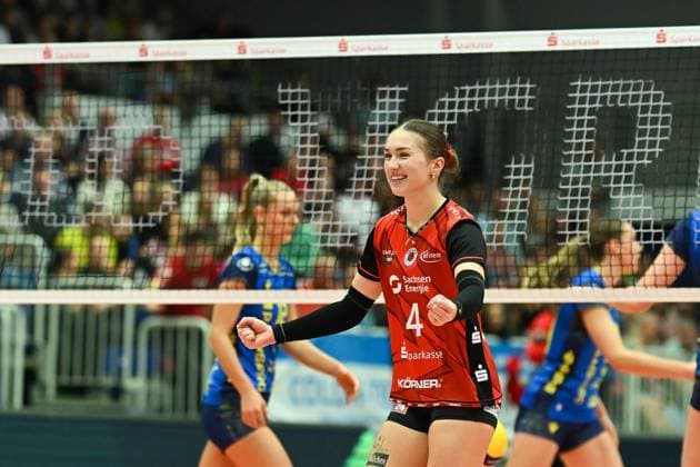 Emma Grome (Dresdner SC, 4) Dresdner SC vs. SSC Palmberg Schwerin, 1. Volleyball Bundesliga Damen, Spielzeit 2025 2026, 01.11.2025 Dresdner SC vs. SSC Palmberg Schwerin, 1. Volleyball Bundesliga Damen, Spielzeit 2025 2026, 01.11.2025 Dresden Copyright: xEibner-Pressefoto xHoepnerx EP_PHR