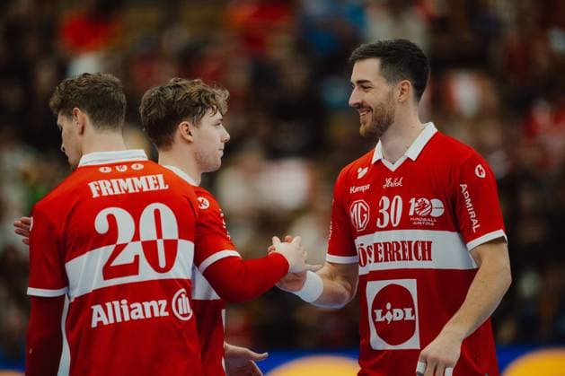 HANDBALL - OEHB, 100 years anniversary VIENNA,AUSTRIA,01.NOV.25 - HANDBALL - OEHB, Oesterreichischer Handballbund, Handball Austria, 100 years anniversary, test match, Austria vs Hungary. Image shows Sebastian Frimmel (AUT) and Boris Zivkovic (AUT).  GEPAxpictures xAlexanderxSolc