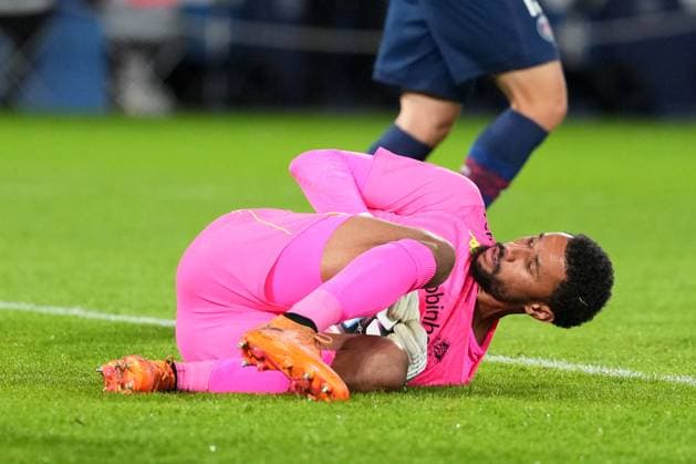Paris Saint-Germain FC v OGC Nice - Ligue 1 McDonald s 2025 2026 80 Yehvann DIOUF (ogcn) during the Ligue 1 McDonald s match between Paris Saint-Germain FC and OGC Nice at Parc des Princes on November 1, 2025 in Paris, France. Paris France  Copyright: xFEPx 776348189