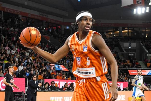 GER, BBL, ratiopharm Ulm vs Skyliners Frankfurt 01.11.2025, ratiopharm arena, Neu-Ulm, GER, BBL, ratiopharm Ulm vs Skyliners Frankfurt, im Bild Mohamed Diakite (Ulm, 5)