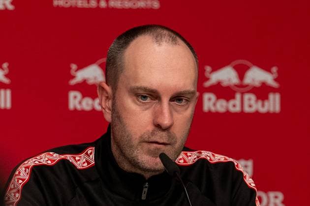 Deutschland, Fussball, 1. Bundesliga, 9. Spieltag, 2025 2026, RB Leipzig - VfB Stuttgart am 01.11. in Leipzig (Red Bull Arena): Ole Werner auf der PK nach dem Spiel.^ Copyright: xSvenxHeidmannx