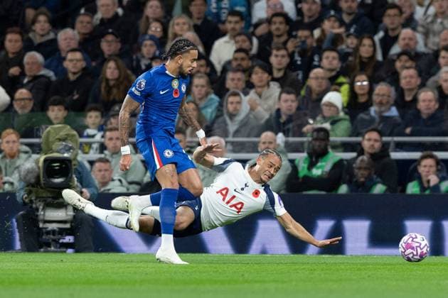 1st November 2025; Tottenham Hotspur Stadium, London, England; Premier League Football, Tottenham Hotspur versus Chelsea; Malo Gusto of Chelsea fouls Xavi Simons of Tottenham Hotspur  IanxStephen