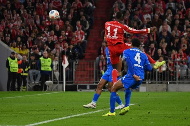 01.11.2025, xjrdrx, Fussball 1.Bundesliga, FC Bayern Muenchen - Bayer 04 Leverkusen v.l. Nicolas Jackson (FC Bayern Muenchen) Torschuetze, erzielt das Tor, Treffer, scores the goal 2:0 (DFL DFB REGULATIONS PROHIBIT ANY USE OF PHOTOGRAPHS as IMAGE SEQUENCES and or QUASI-VIDEO) Muenchen