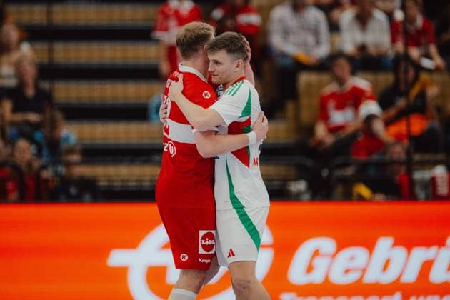 HANDBALL - OEHB, 100 years anniversary VIENNA,AUSTRIA,01.NOV.25 - HANDBALL - OEHB, Oesterreichischer Handballbund, Handball Austria, 100 years anniversary, test match, Austria vs Hungary. Image shows Lukas Hutecek (AUT) and Zoran Ilic (HUN).  GEPAxpictures xAlexanderxSolc