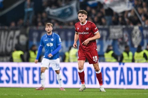 01.11.2025, Fussball, 2. Bundesliga, 11. Spieltag Saison 2025 2026, SV Darmstadt 98 - DSC Arminia Bielefeld, Maximilian Grosser (DSC Arminia Bielefeld) xRHR-FOTO TKx