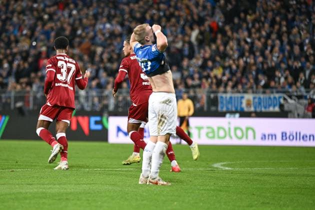 01.11.2025, Fussball, 2. Bundesliga, 11. Spieltag Saison 2025 2026, SV Darmstadt 98 - DSC Arminia Bielefeld, Noah Joel Sarenren Bazee (DSC Arminia Bielefeld) freut sich über das Tor zum 1:1, xRHR-FOTO TKx