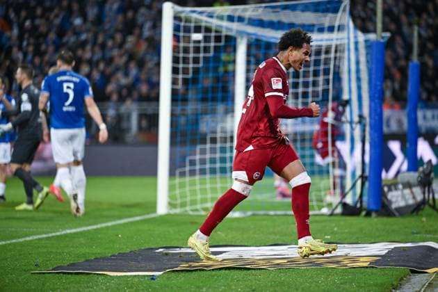 01.11.2025, Fussball, 2. Bundesliga, 11. Spieltag Saison 2025 2026, SV Darmstadt 98 - DSC Arminia Bielefeld, Monju Momuluh (DSC Arminia Bielefeld) xRHR-FOTO TKx