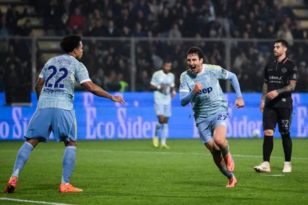 US Cremonese v Juventus FC - Serie A Andrea Cambiaso of Juventus FC celebrates after scoring a goal during the Serie A football match between US Cremonese and Juventus FC. Cremona Italy Copyright: xNicolòxCampox