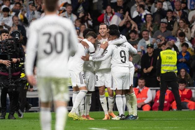Spanish La Liga EA Sports soccer match Real Madrid vs Valencia at Santiago Bernabeu Stadium in Madrid, Spain. 01 November 2025 Carreras celebrates a goal 900 Cordon Press  900 CordonxPress LOF - Real Madrid vs Valencia