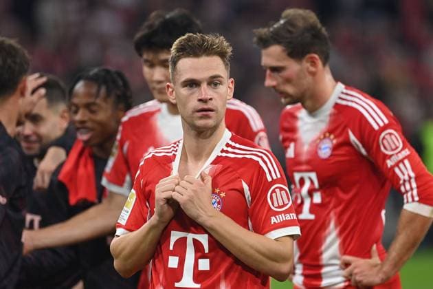 Joshua KIMMICH (Bayern Muenchen) nach Spielende, ernst,nachdenklich.Aktion. Fussball 1. Bundesliga Saison 2025 2026, 9.Spieltag, Spieltag09 FC Bayern Muenchen - Bayer 04 Leverkusen 3-0 am 01.11.2025 , A L L I A N Z A R E N A.