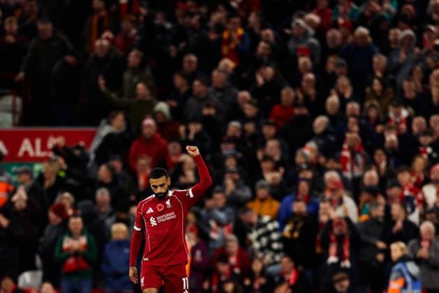 LIVERPOOL, ENGLAND - NOVEMBER 01: Mohamed Salah of Liverpool celebrates after scoring the team s first goal during the Premier League match between Liverpool and Aston Villa at Anfield on November 01, 2025 in Liverpool, England. (Photo by Koby Abbott Sports Press Photo) Copyright: xKobyxAbbott SportsxPressxPhotox Sportspressphoto_SPR55632