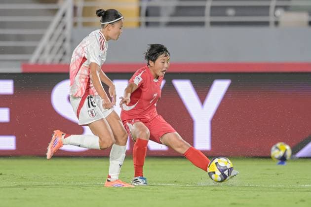 Korea DPR U17, U 17 v Japan U17 - FIFA U17 Women s World Cup Morocco 2025: Quarter-Final 7 Ri R. Ui Gyong, a midfielder of Korea DPR U-17, plays during the FIFA U17 Women s World Cup quarter-final match between Korea DPR and Japan in Rabat, Morocco, on November 1, 2025, at the Olympic Stadium. Rabat Morocco  Copyright: xAndreaxxAmatox originalFilename:amato-notitle251101_npXMs.jpg