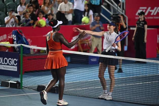 Victoria Mboko and Cristina Bucsa In WTA250 Canadian tennis player Victoria Mboko and Moldovan-Spanish tennis player Cristina Bucsa during a match at the Hong Kong Tennis Open on November 2, 2025 in Hong Kong. (Photo by Kobe Li Nexpher Images) Hong Kong