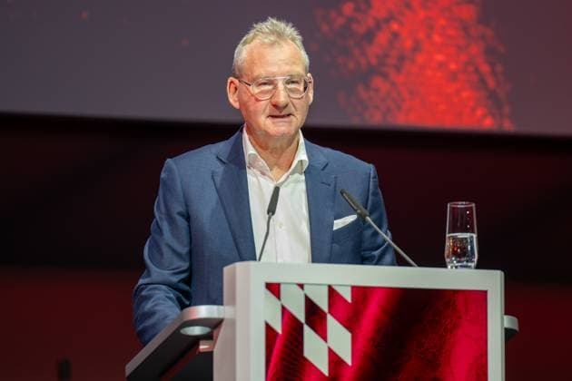 Jan-Christian Dreesen, Vorstandsvorsitzender FC Bayern Muenchen AG, Jahreshauptversammlung des FC Bayern Muenchen eV, 2025, 02.11.2025 Muenchen Bayern Deutschland
