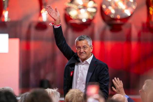 02.11.2025: Fußball: Jahreshauptversammlung des FC Bayern München. Präsident Herbert Hainer wird wiedergewählt. Copyright: xDavidxInderliedx
