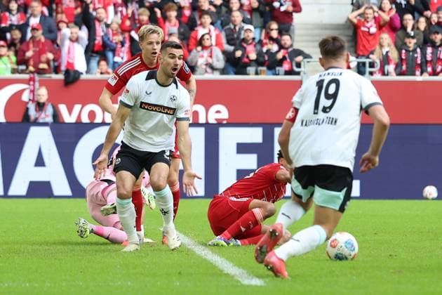 02.11.2025, xrekx, Fussball 2.Bundesliga, Fortuna Duesseldorf - 1.FC Kaiserslautern v.l. Ivan Prtajin (1.FC Kaiserslautern) (DFL DFB REGULATIONS PROHIBIT ANY USE OF PHOTOGRAPHS as IMAGE SEQUENCES and or QUASI-VIDEO) Duesseldorf