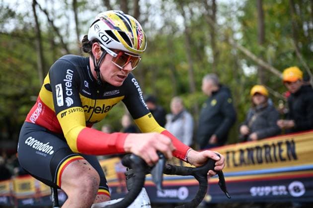 Belgian Marion Norbert Riberolle pictured in action during the elite women race of the Rapencross cyclocross in Lokeren, the second race (out of 8) of the X2O Badkamers Trophy, Sunday 02 November 2025. DAVIDxPINTENS  x138720465x